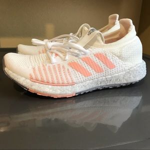 Adidas PulseBOOST HD W white/glow pink Size 8.5 W
